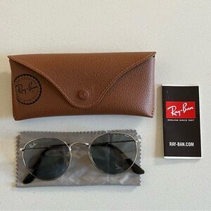 Rayban Silver Round Sunglasses